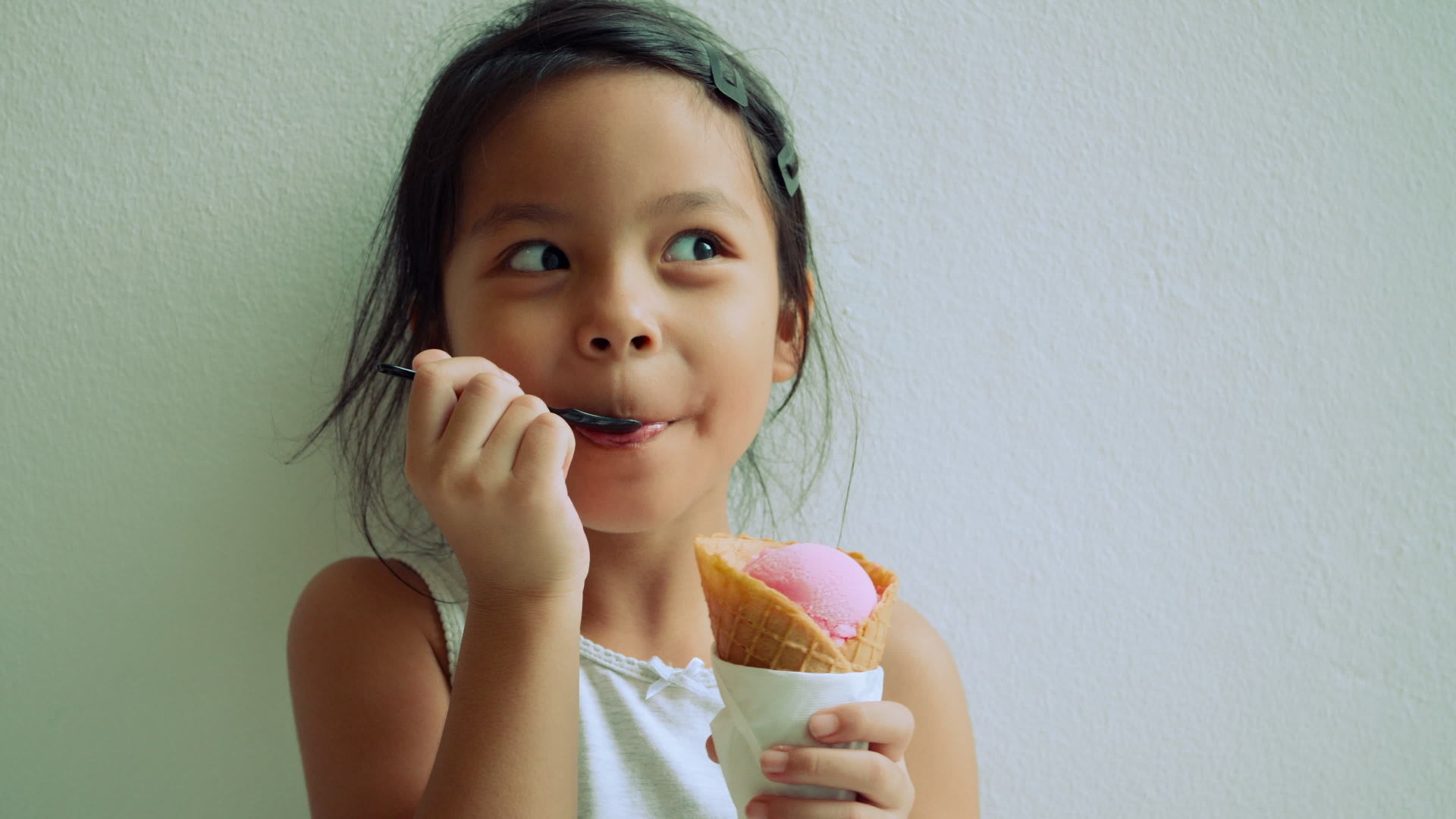 Helados Sensación lanza al mercado la más deliciosa combinación: el nuevo  Cono Nucita 🍦 No tenemos ninguna duda ¡este es el helado más esperado por  niños, jóvenes y adultos! Con el objetivo, image size:1920x1080