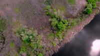 Déplacement sur de petites îles sauvages du fleuve Dniepr.