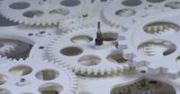 Rotation des vieux engrenages en plastique